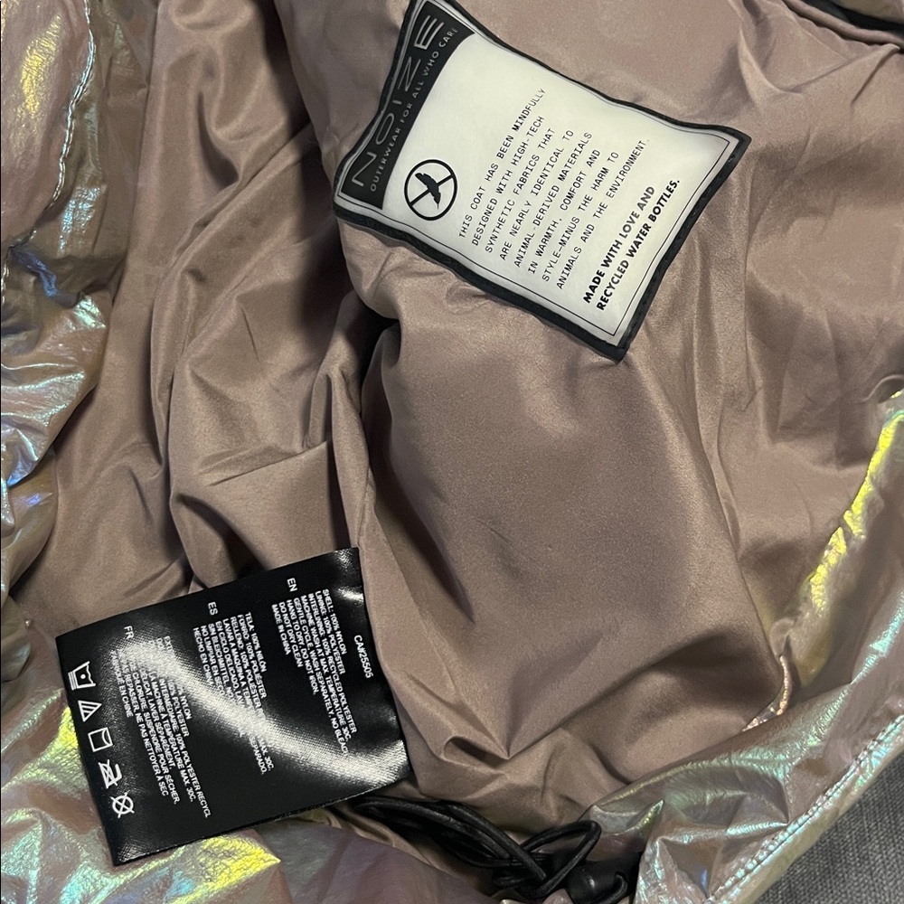 Noize Iridescent Puffer Jacket - Picture 11 of 16